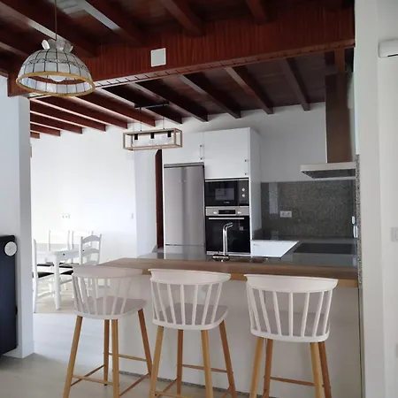 Casa De Tanajildo * Lira (A Coruna)